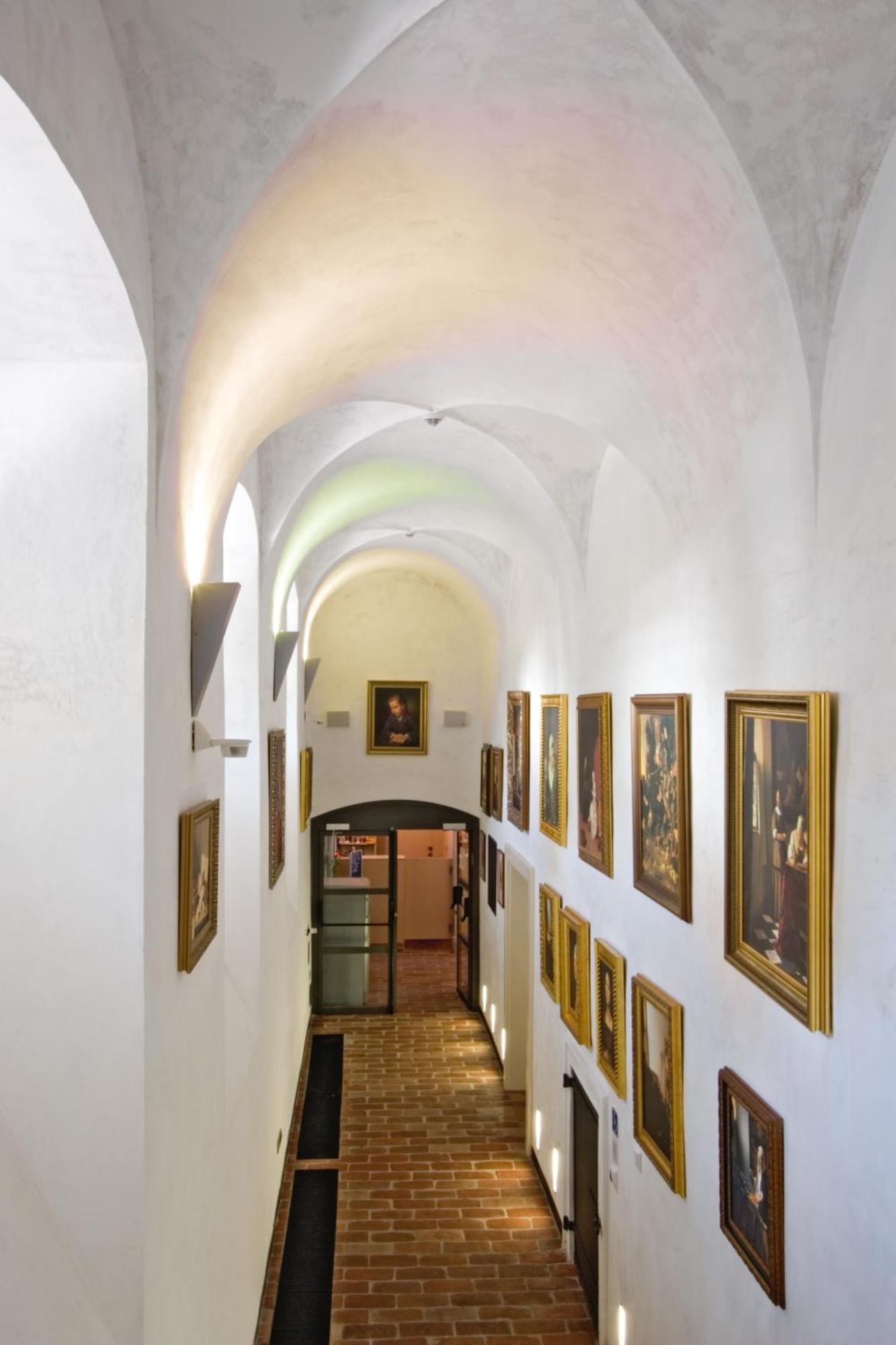 פראג Monastery Hotel מראה חיצוני תמונה